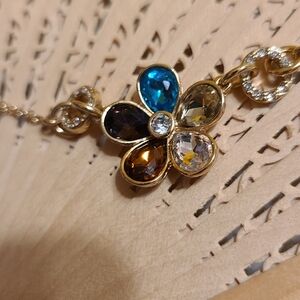 Ladies Necklace for sale